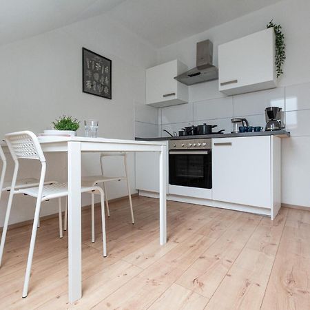 T&K Apartments - Apartments 20 Min To Messe Dus Крефелд Екстериор снимка